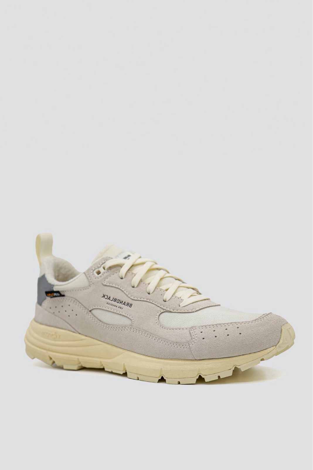 Nomo Off-White Sneaker.md