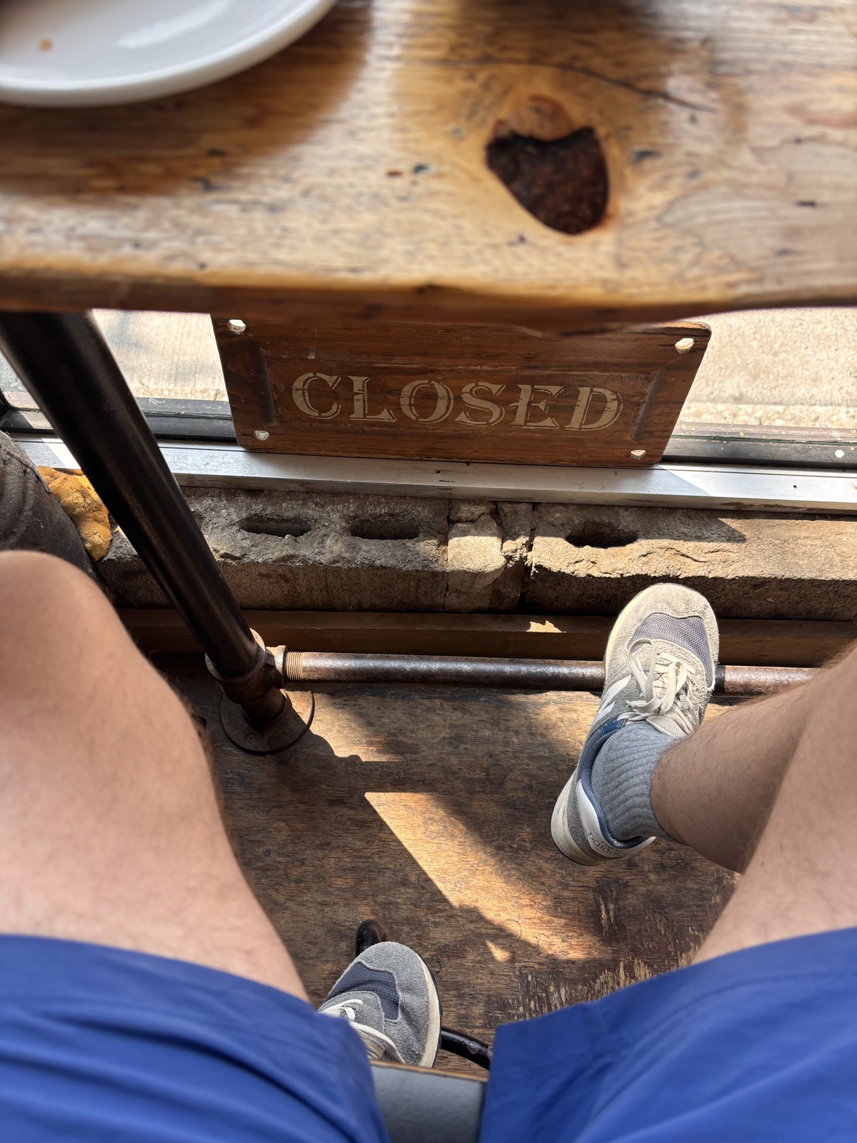 closed-sign-toronto.jpeg