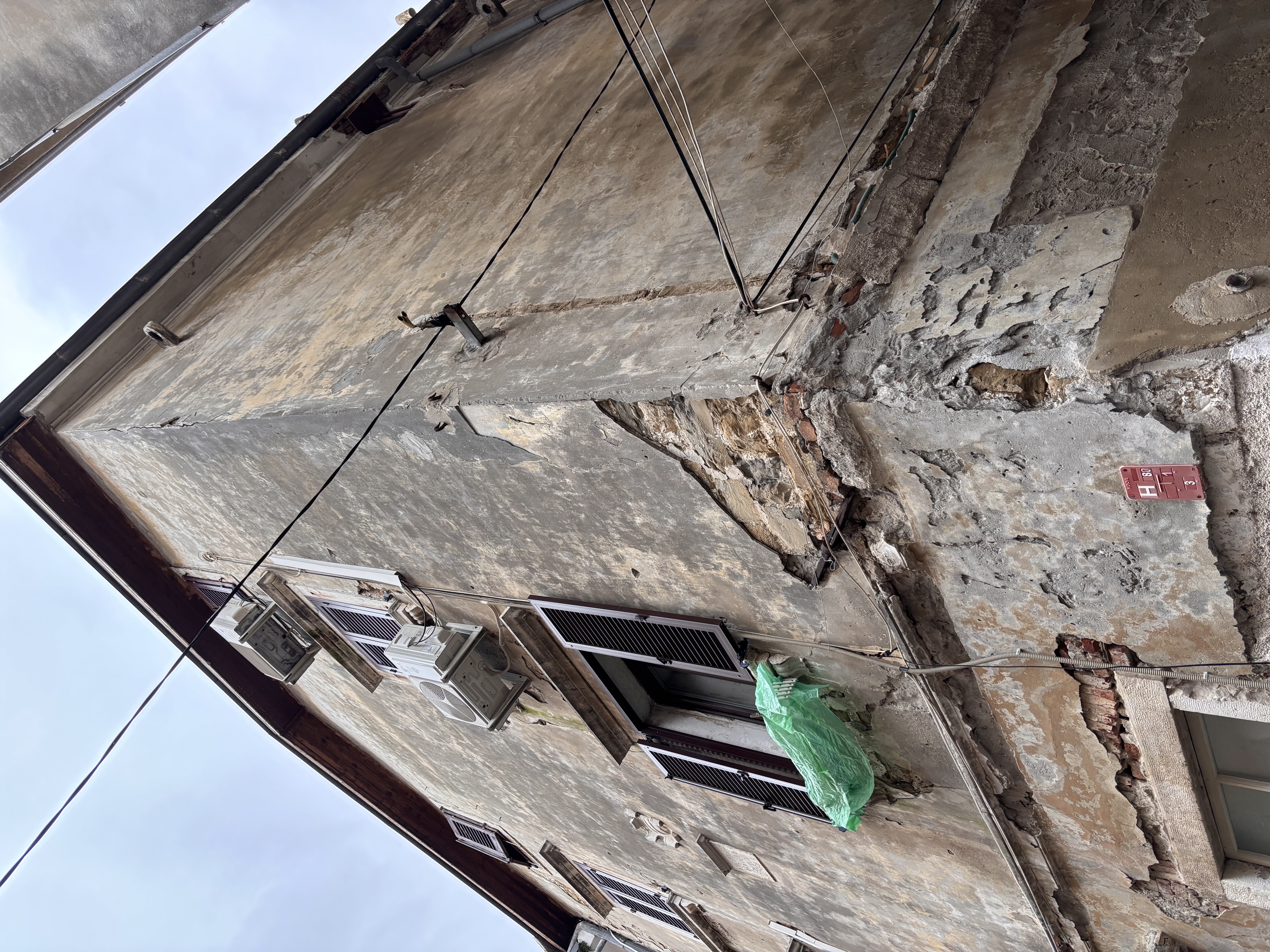 piran-building.jpeg